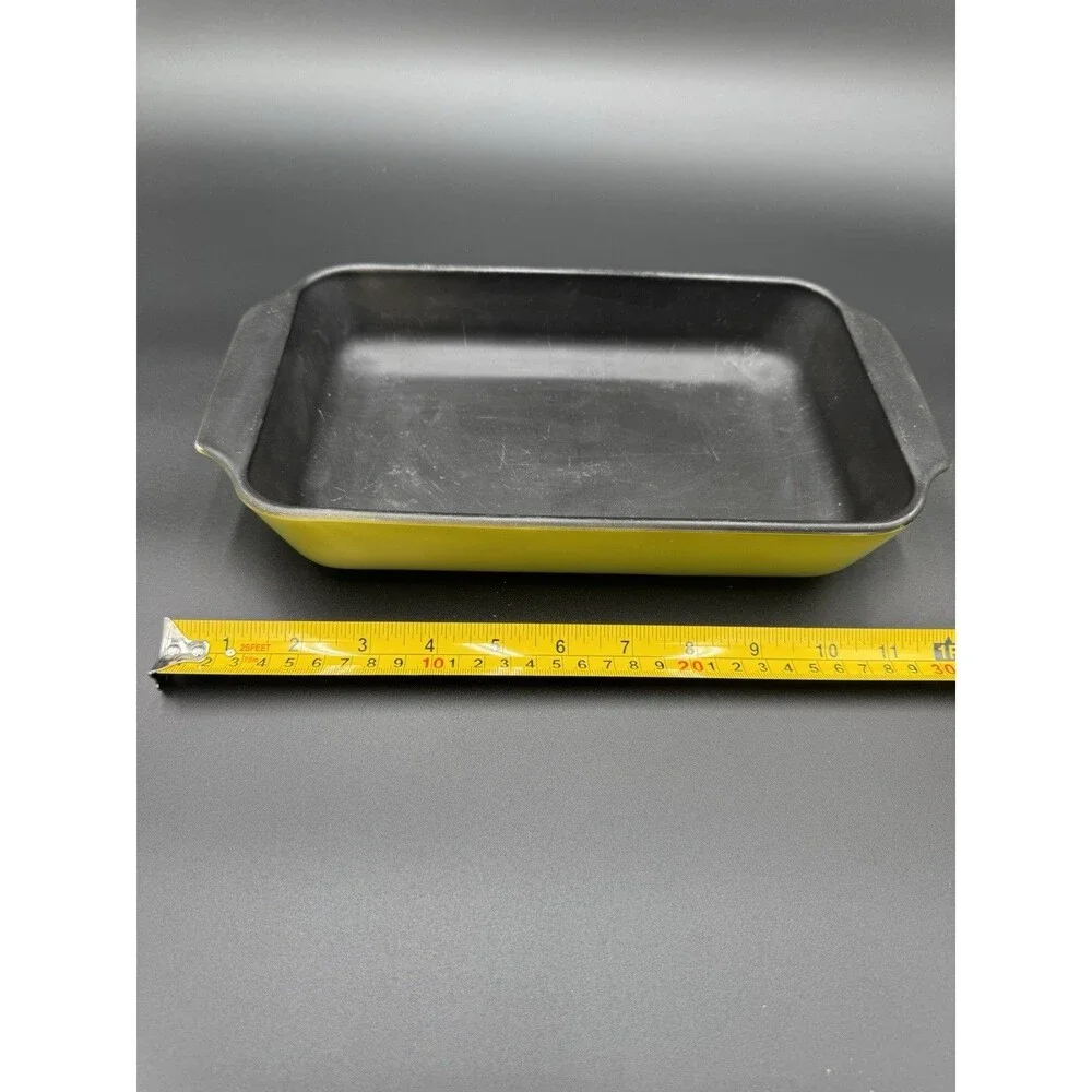 Anchor Hocking Fire-King Ovenware #432 11/2 Quart 6x10 Green & Black Baking Dish